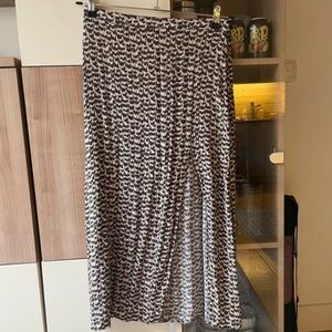 H&M Leopard Slit Skirt!